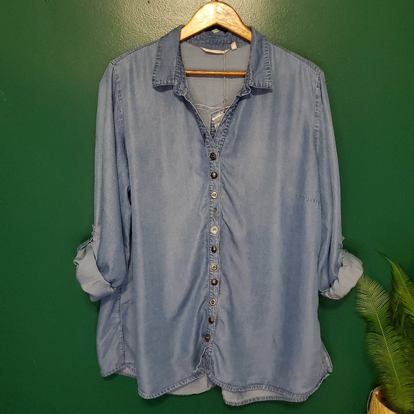 Soft Surroundings Tops - Soft Surroundings Denim Button Down Top Plus 3X